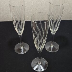 Elegant Galway Fire Etched  Pattern Crystal Champagne Flutes - Set of 3